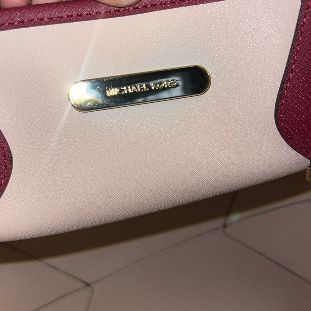 Michael Kors Saige Reversible Medium Tote Bag Shoulder Handbag and clutch Only - Picture 15 of 16